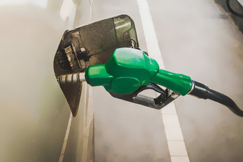 IEA:2020年石油市場供應充足 平均油價65美元/桶